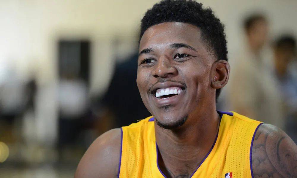 与季后赛阶 与季后赛阶